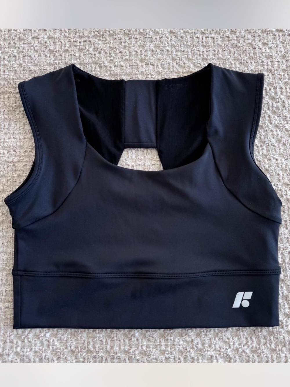 Forme Power Bra in Black, Size XL, XS and Small Women’s Available - Picture 3 of 4